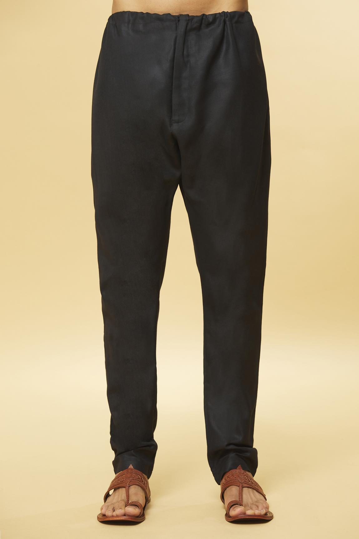 Tatvam Arigato Cotton Solid Kurta & Pyjama Set