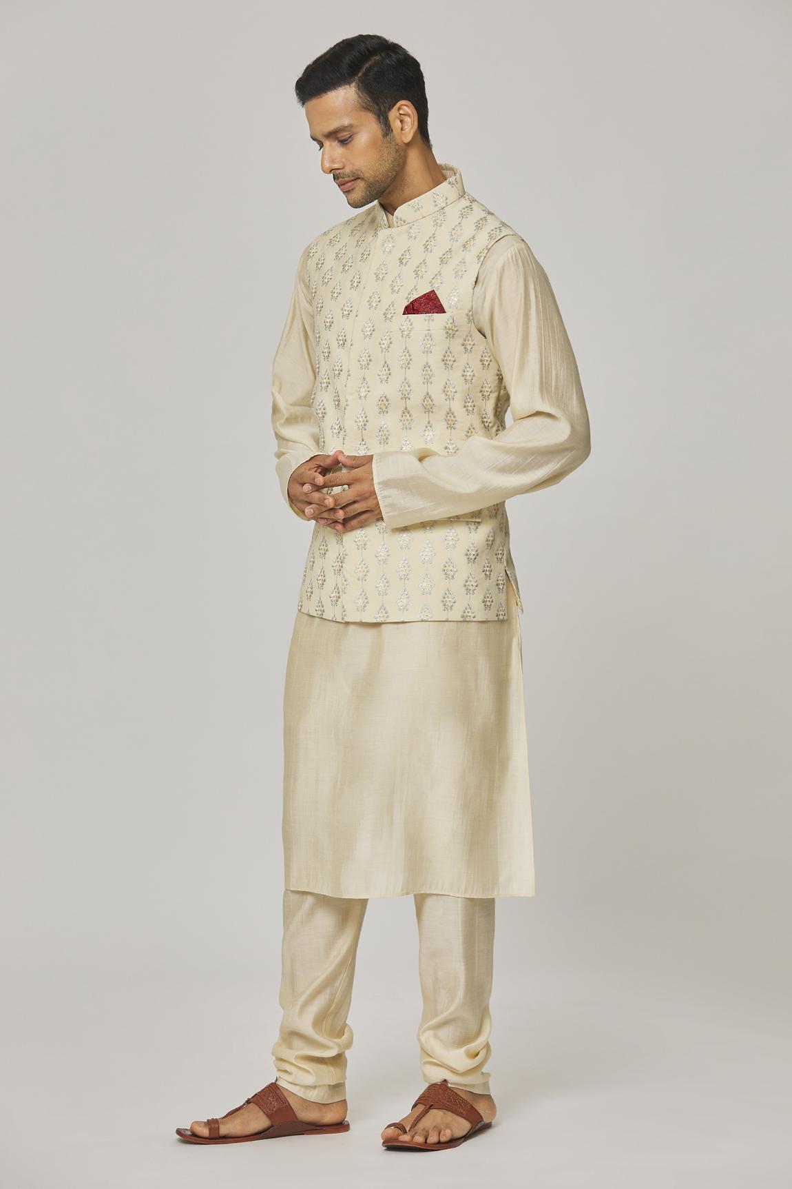 Hast Embroidered Floral Nehru Jacket