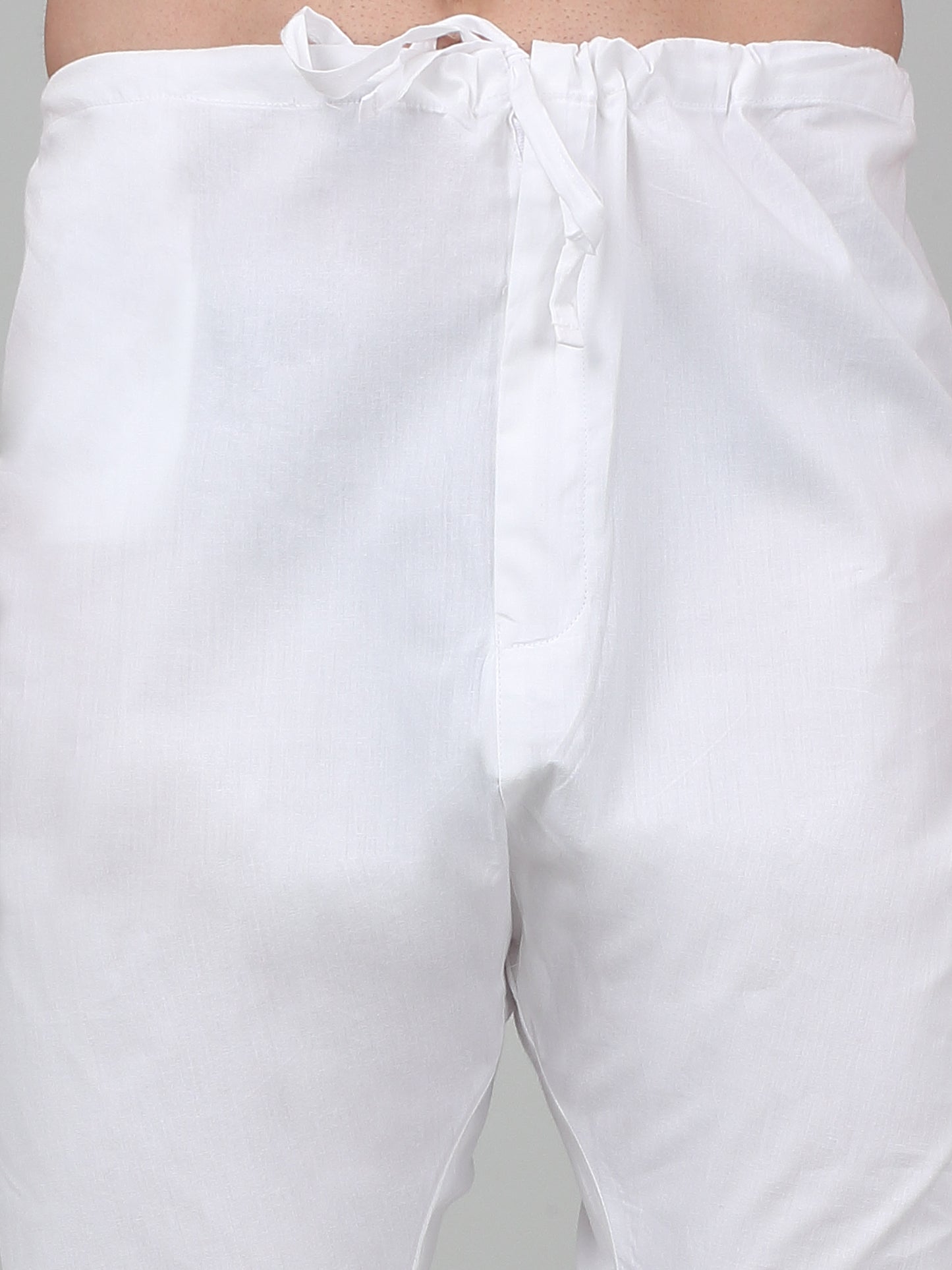 Jahanuma Mughal Embroidered Kurta Set