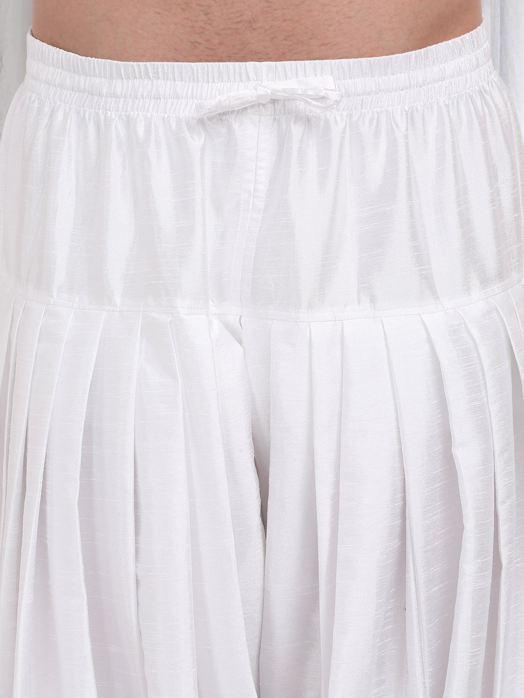 Samaroh Embroidered Leaf Kurta Patiala Set - Pastel Pink