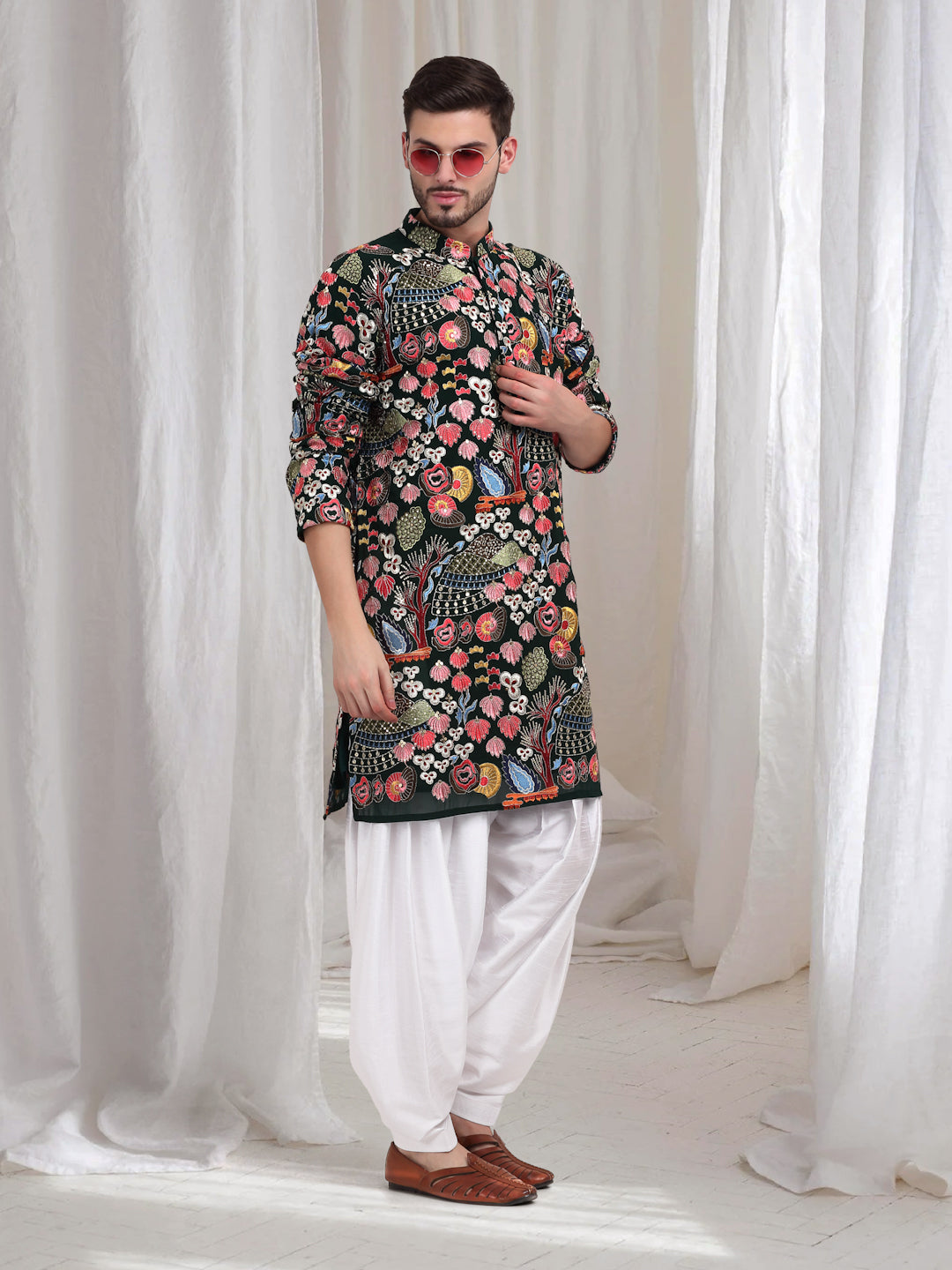 Phoolvan Embroidered Abstract Kurta Patiala Set - Emerald Green