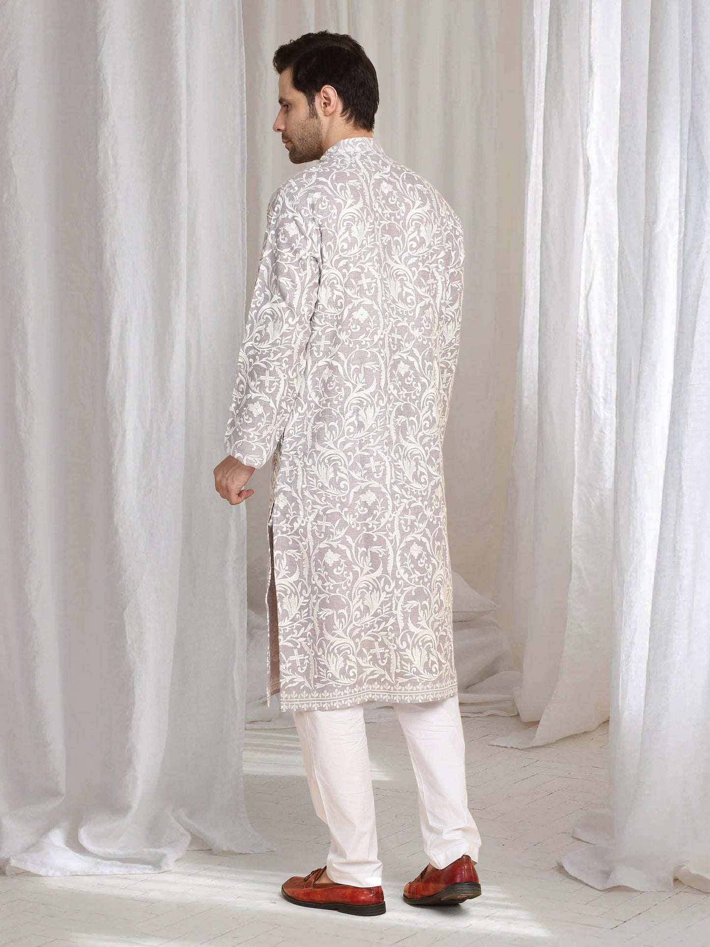 Aham Flora Thread Embroidered Kurta Set - Pastel Purple