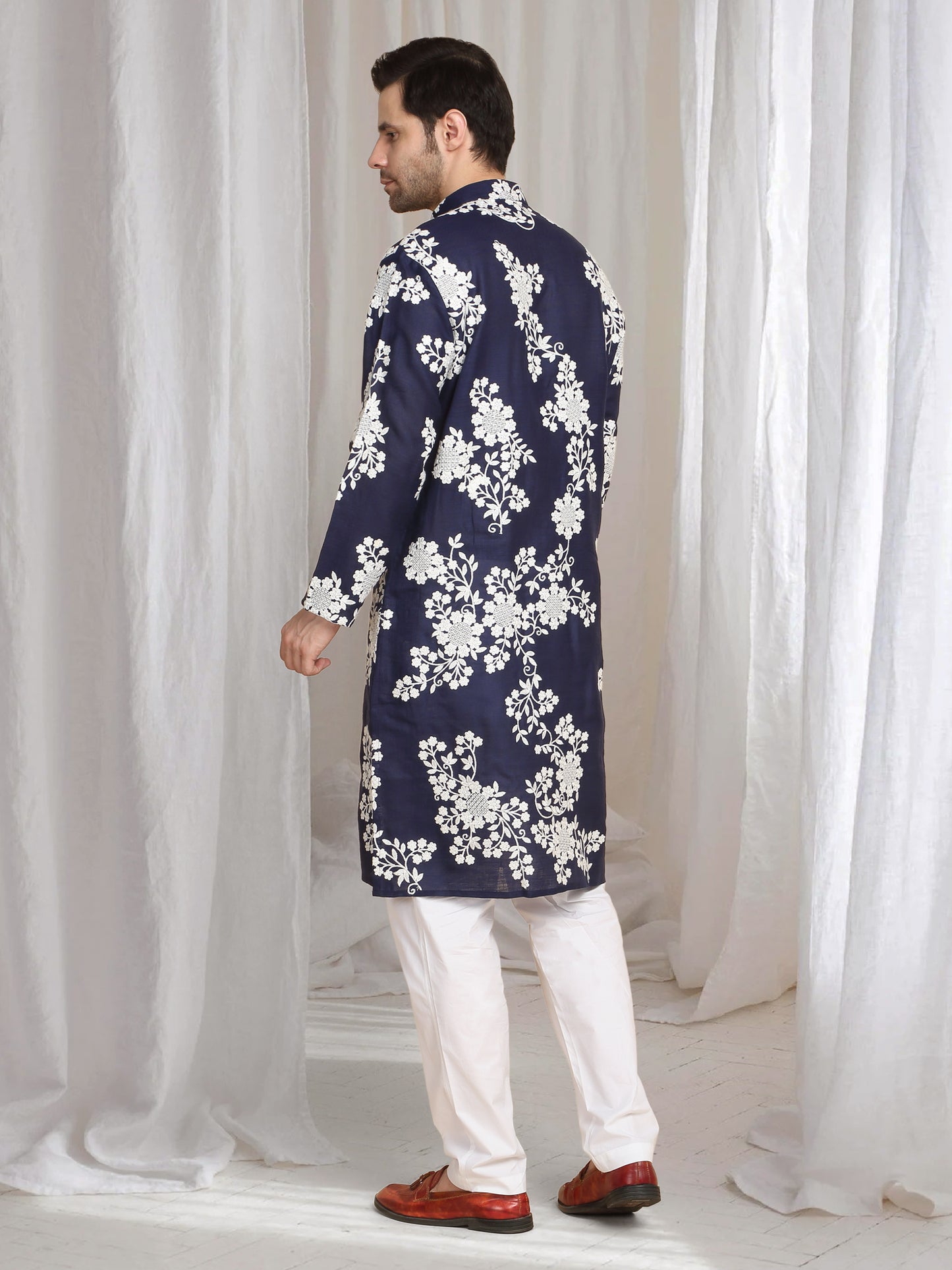 Aham Gulistaan Embroidery Thread Kurta Set - Ink Blue