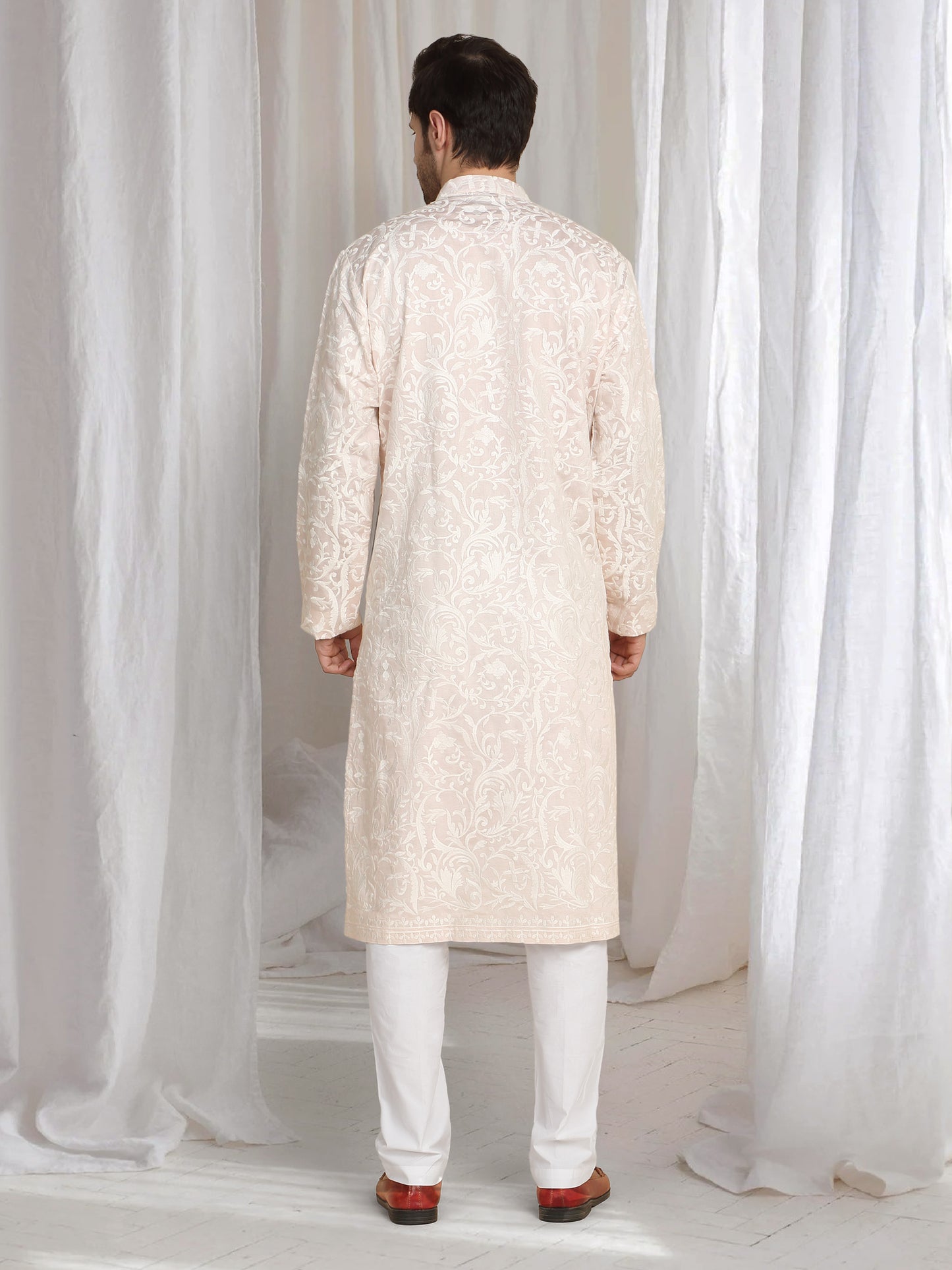 Aham Flora Thread Embroidered Kurta Set - Pastel Pink