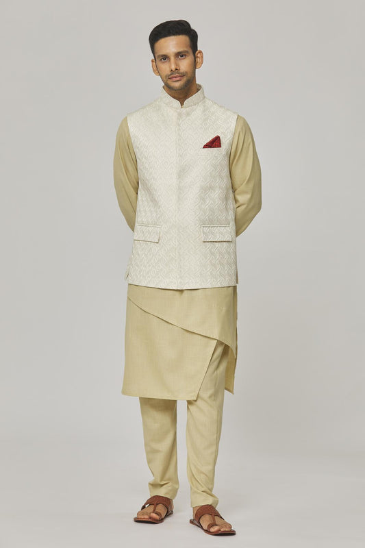 Vikramaditya Embroidered Bundi & Kurta Set
