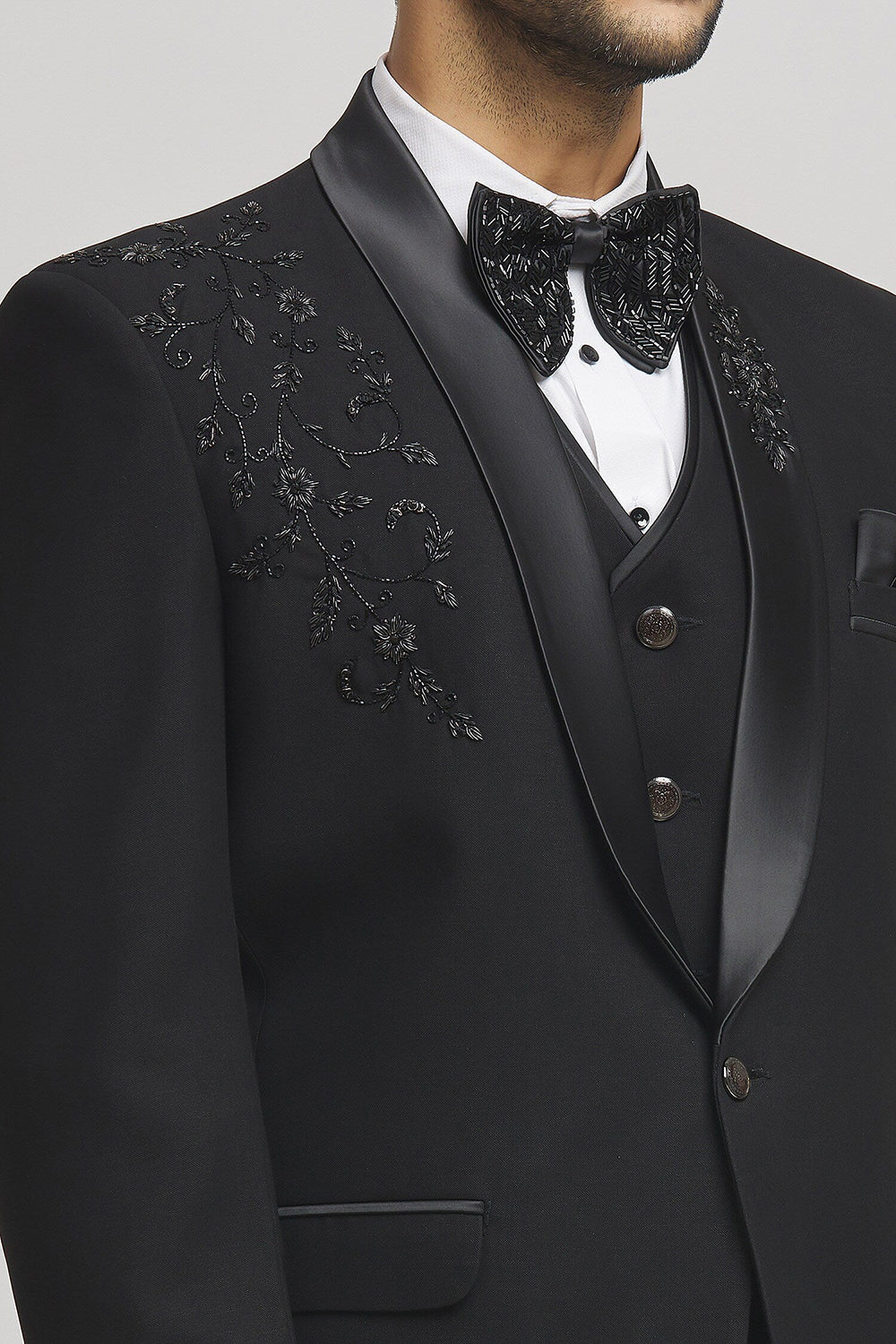 Cutdana Embellished Tuxedo Pant Set