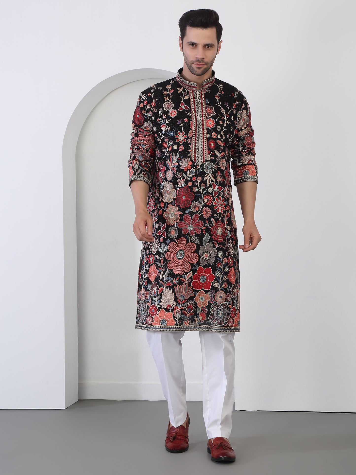 Floral Bloom Thread Embroidered Kurta Set