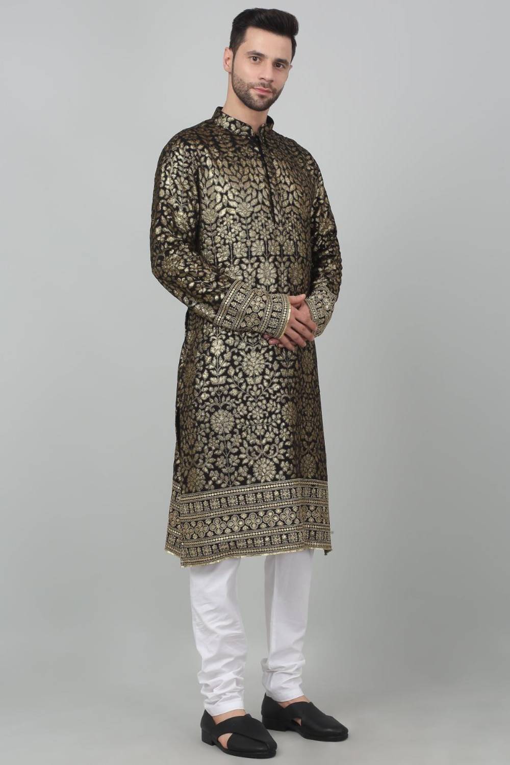Pulbangush Sequin Embroidered Kurta Set