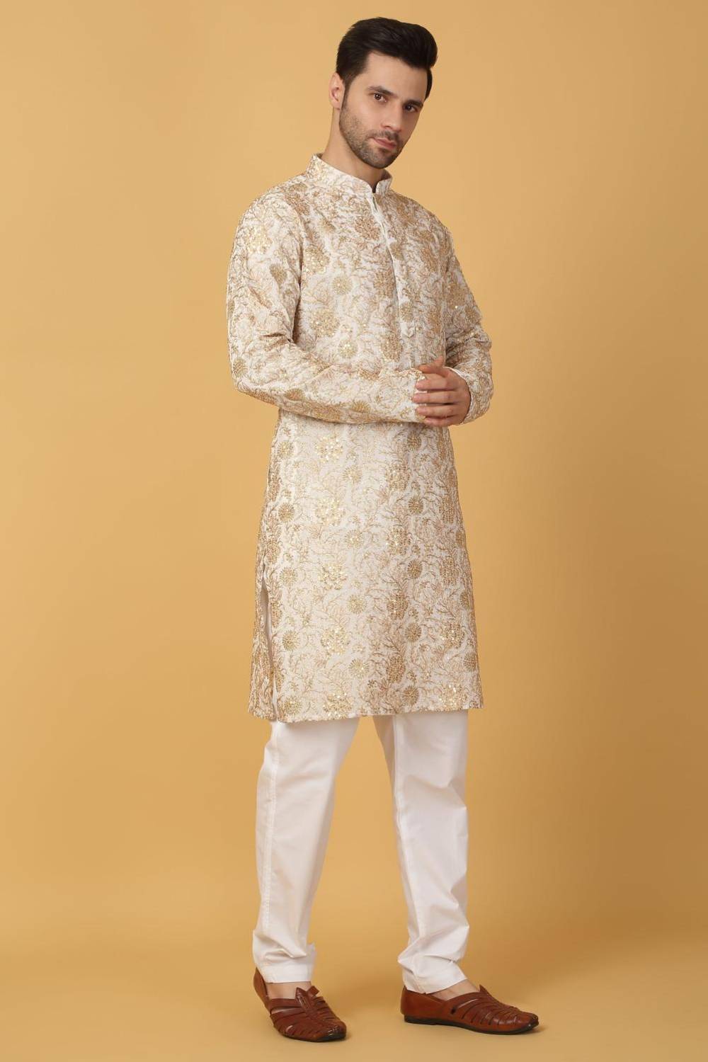 Zar Firdaus  Embroidered  Kurta  Set - Ivory