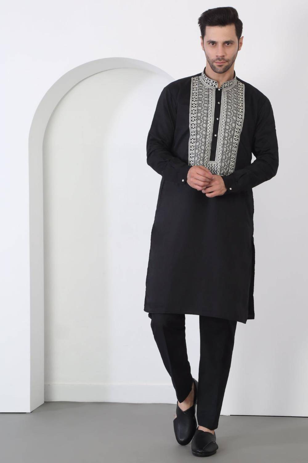 Nawaab Embroidered  Kurta Dupatta Pants Set - Black