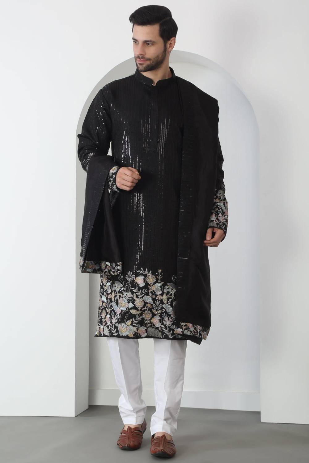 Neelkamal Black Cotton Embroidered Floral Thread Kurta Set