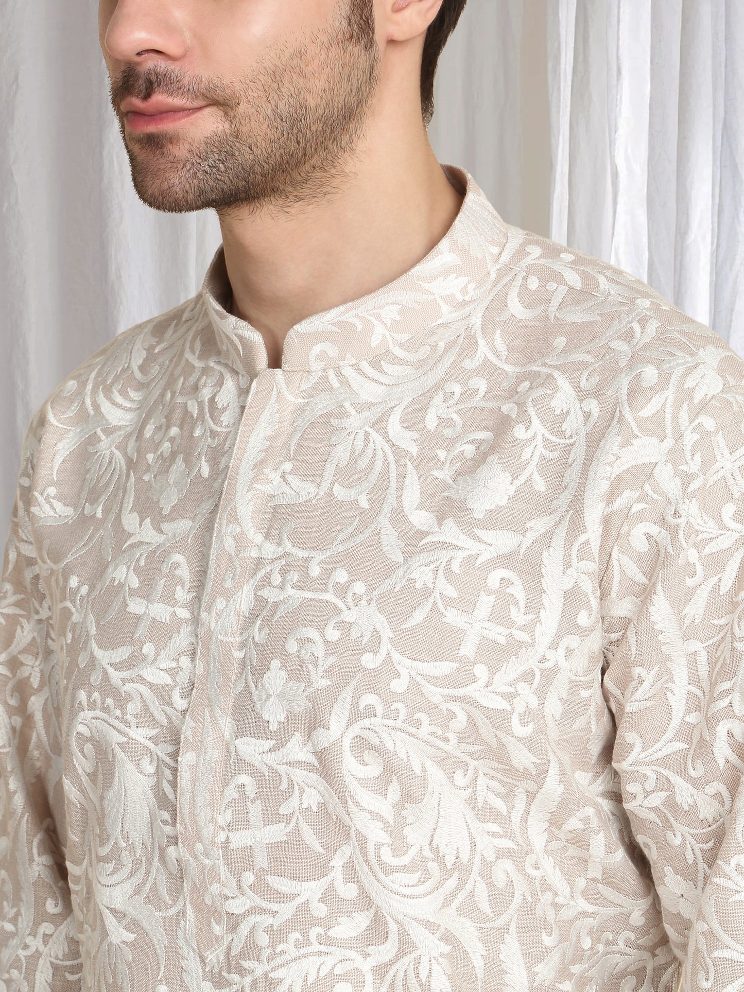 Aham Flora Thread Embroidered Kurta Set - Pastel Peach