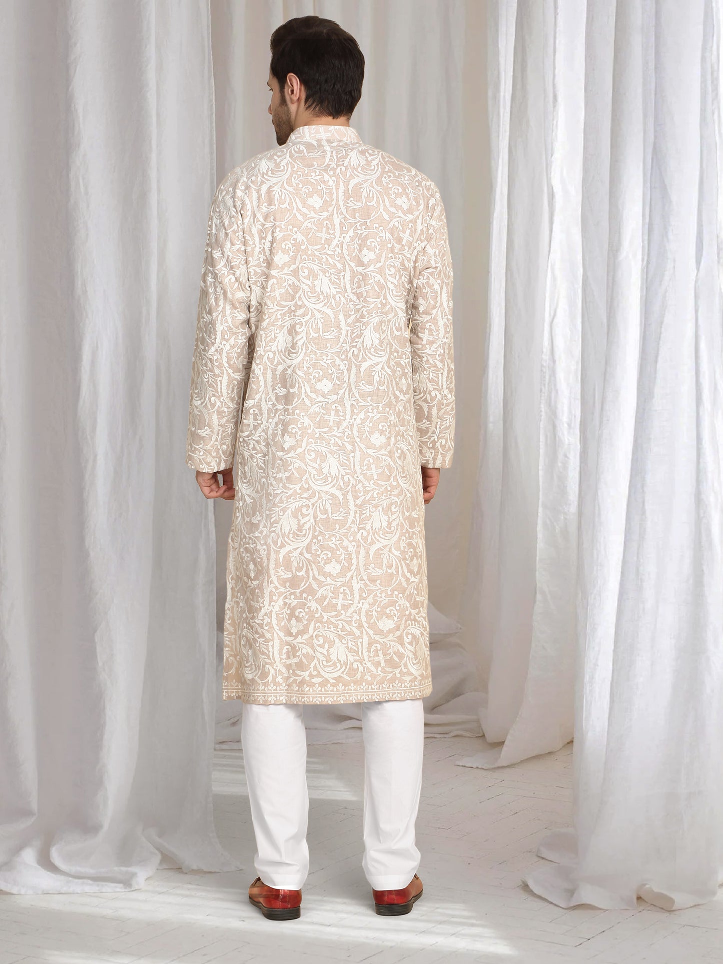 Aham Flora Thread Embroidered Kurta Set - Pastel Peach