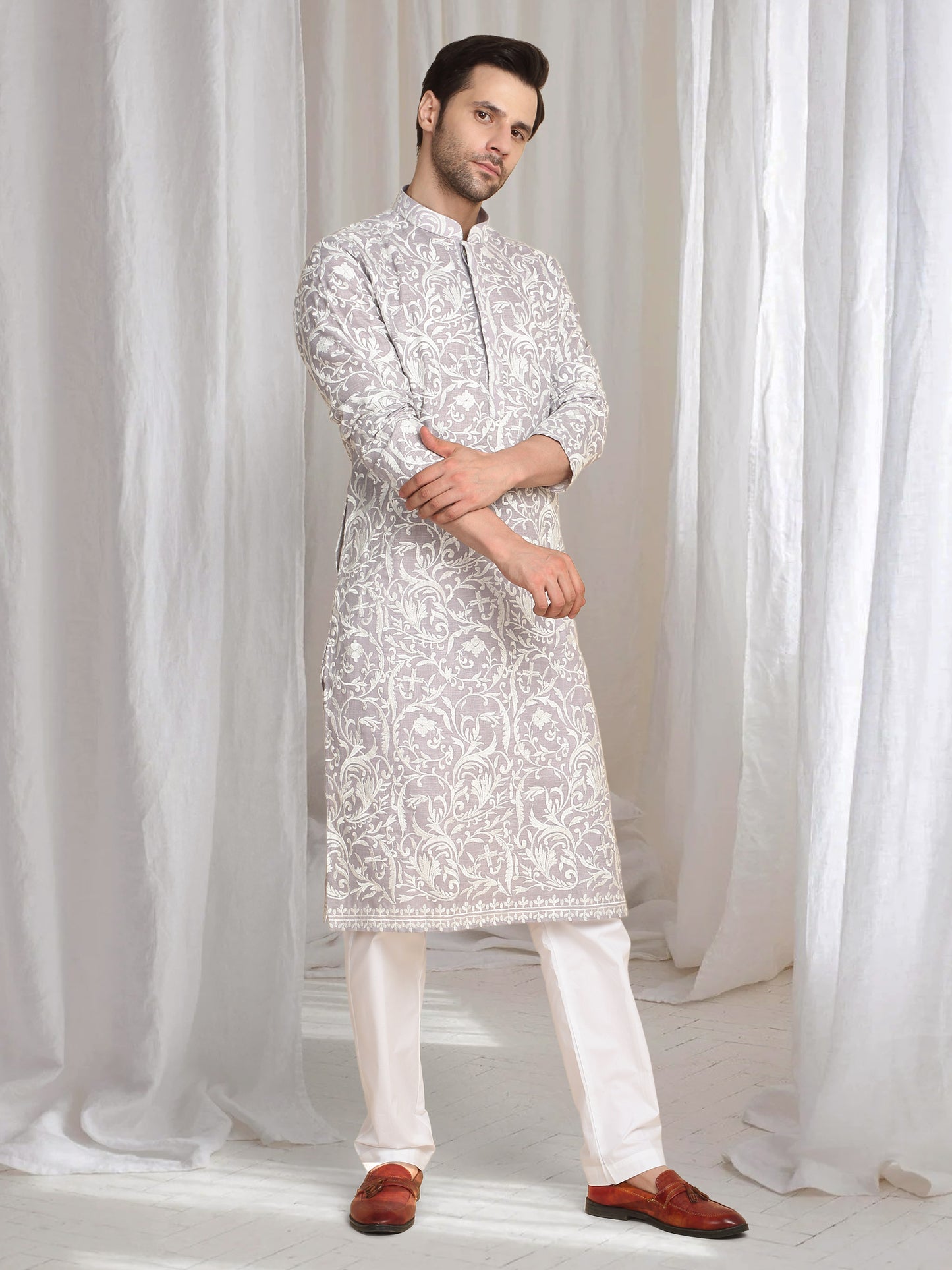 Aham Flora Thread Embroidered Kurta Set - Pastel Purple