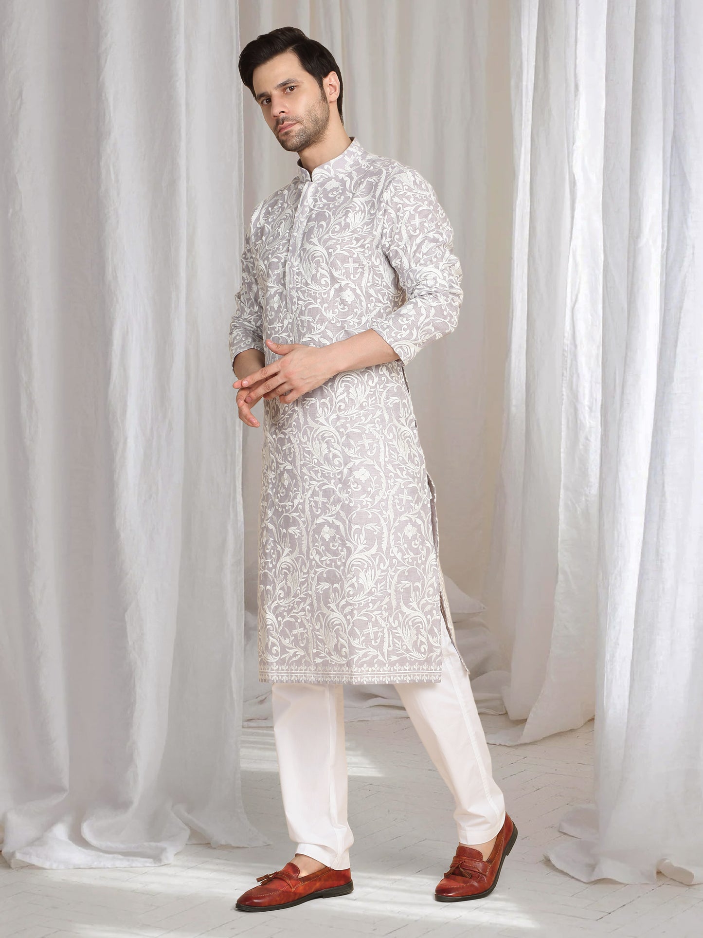 Aham Flora Thread Embroidered Kurta Set - Pastel Purple
