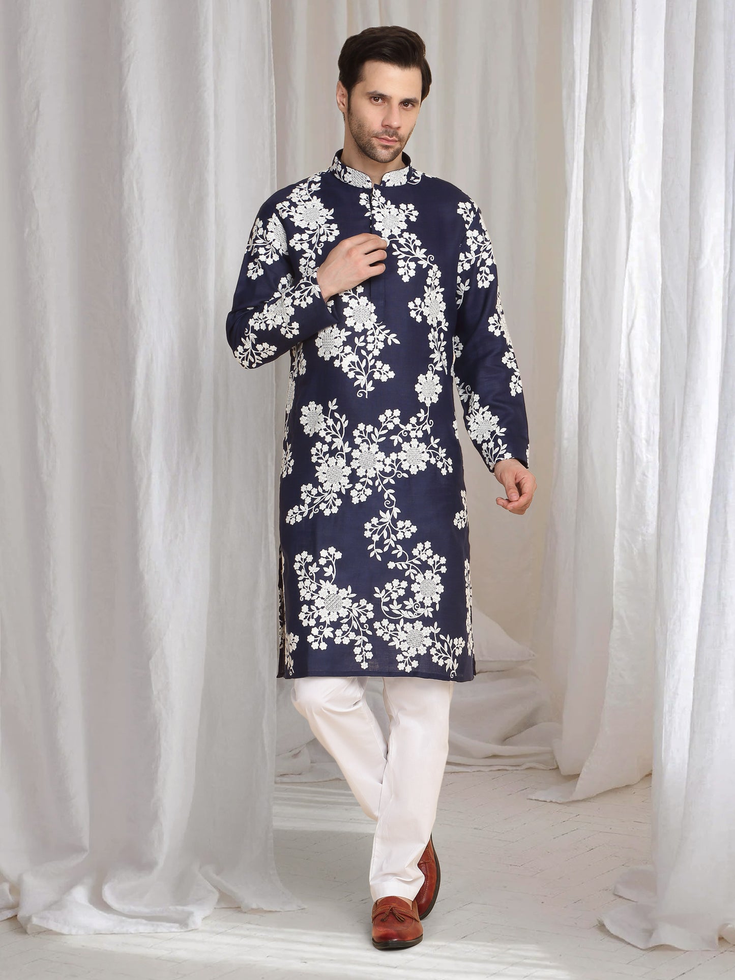 Aham Gulistaan Embroidery Thread Kurta Set - Ink Blue