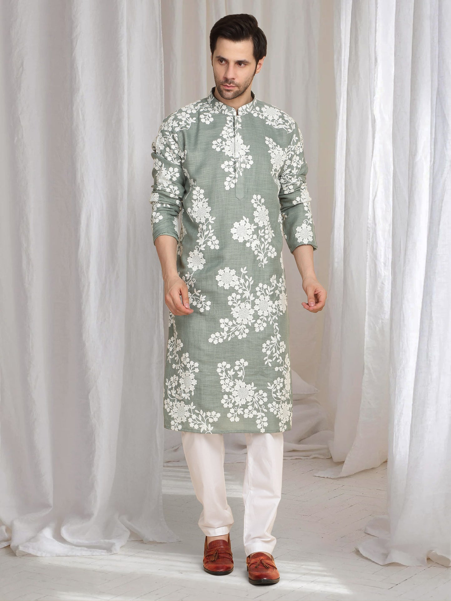 Aham Gulistaan Embroidery Thread Kurta Set - Pastel Olive