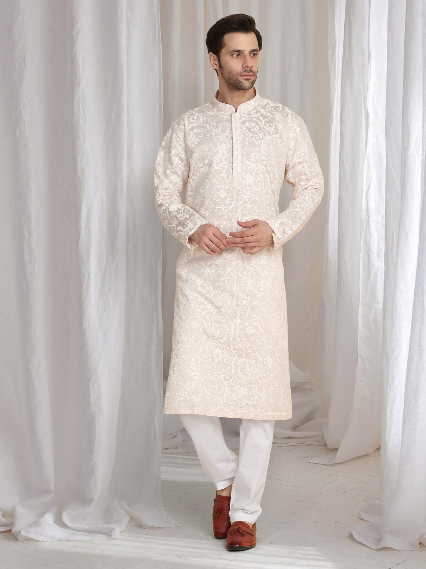 Aham Flora Thread Embroidered Kurta Set - Pastel Pink