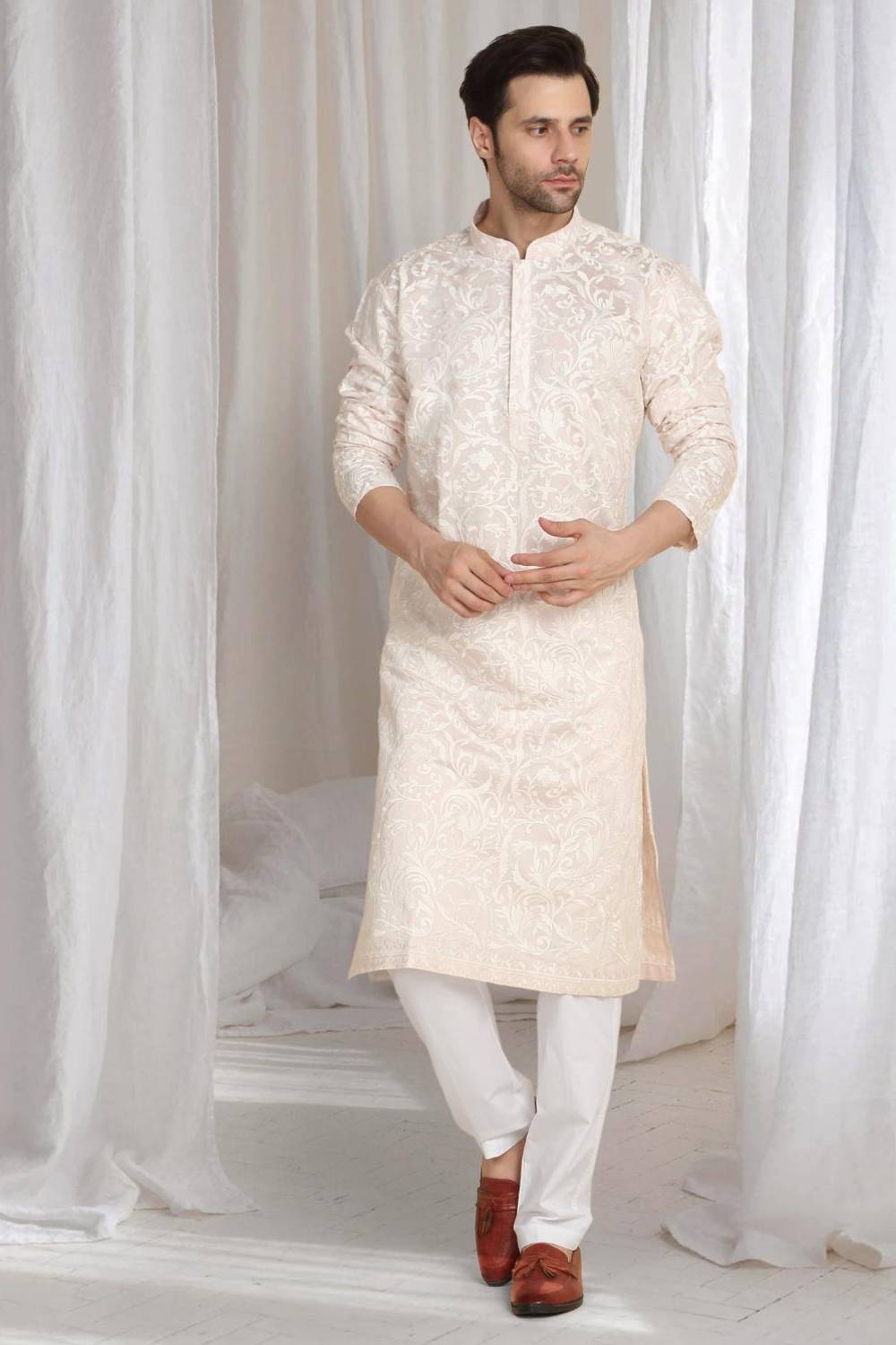 Aham Flora Thread Embroidered Kurta Set - Pastel Pink