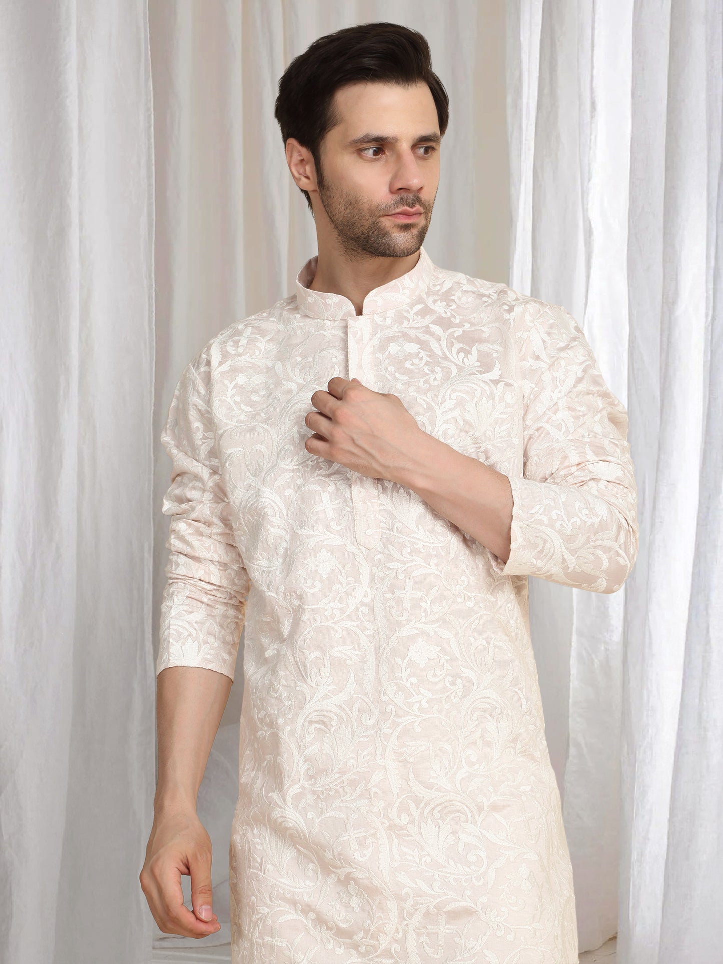 Aham Flora Thread Embroidered Kurta Set - Pastel Pink