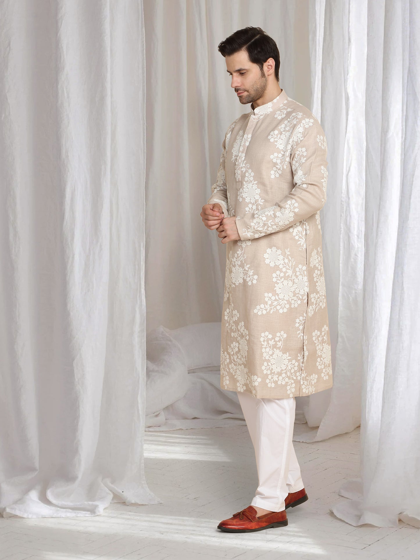 Aham Gulistaan  Embroidery Thread Kurta Set - Beige