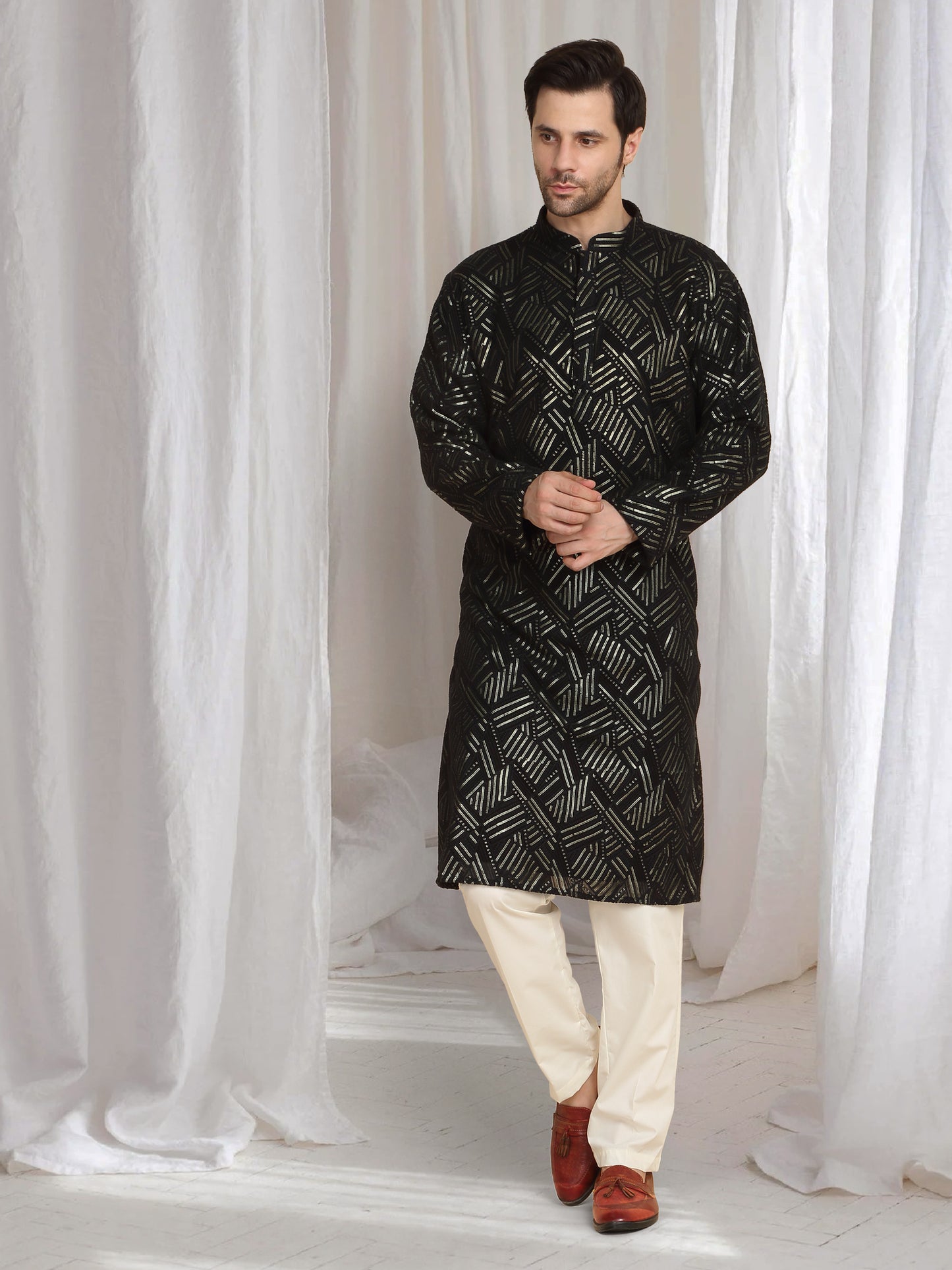 Asuka Black Cotton Embroidery Geometric Thread Kurta set
