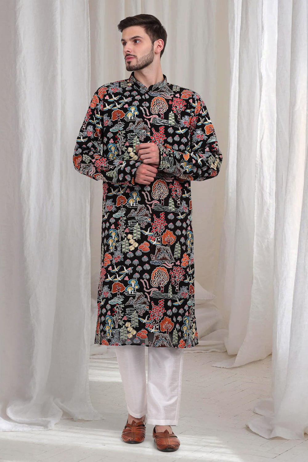 Tarnam Embroidered Nature  Kurta Pant Set - Black