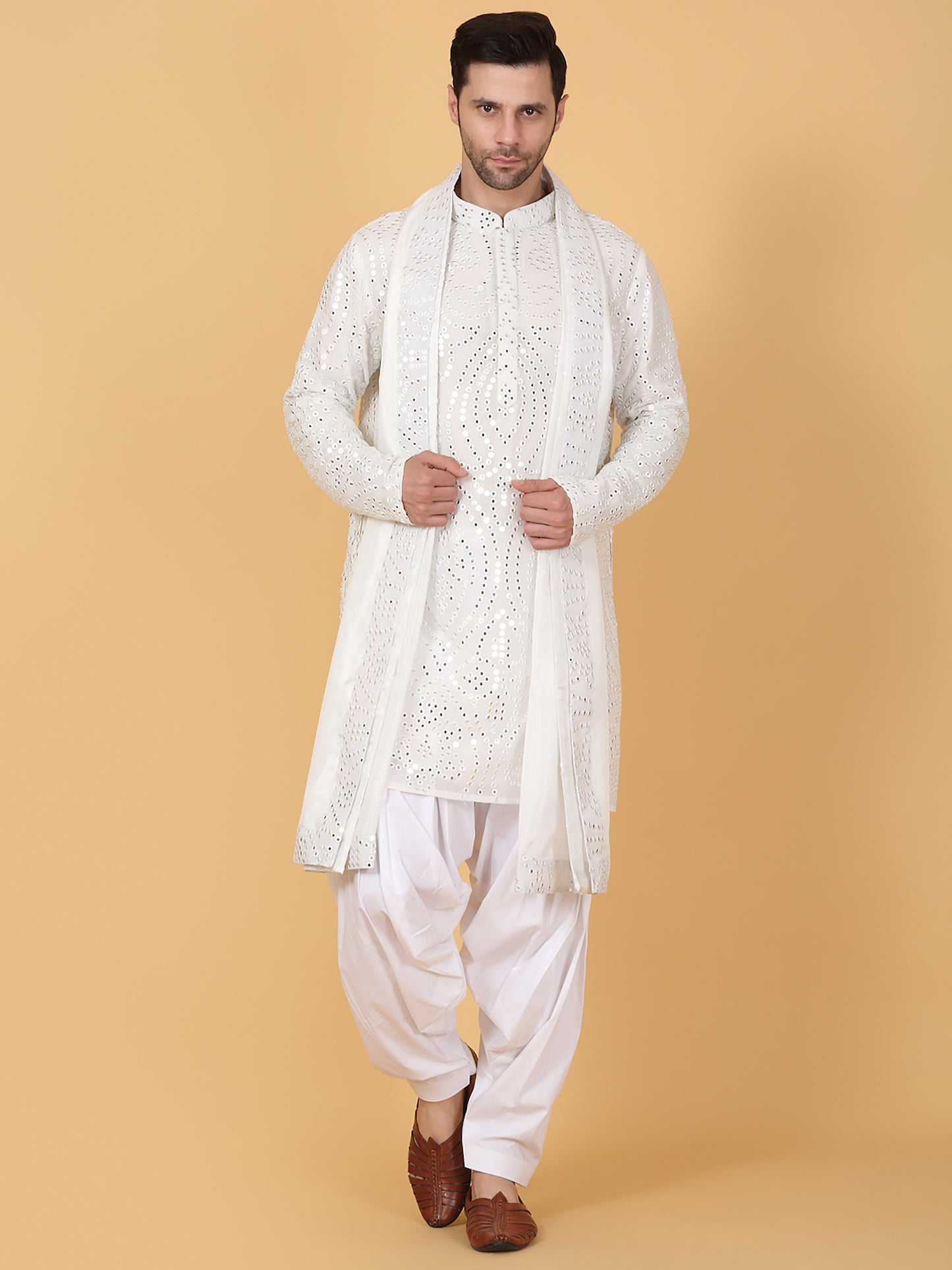 Jahaan Mirror Embroidery Work Kurta Set - White