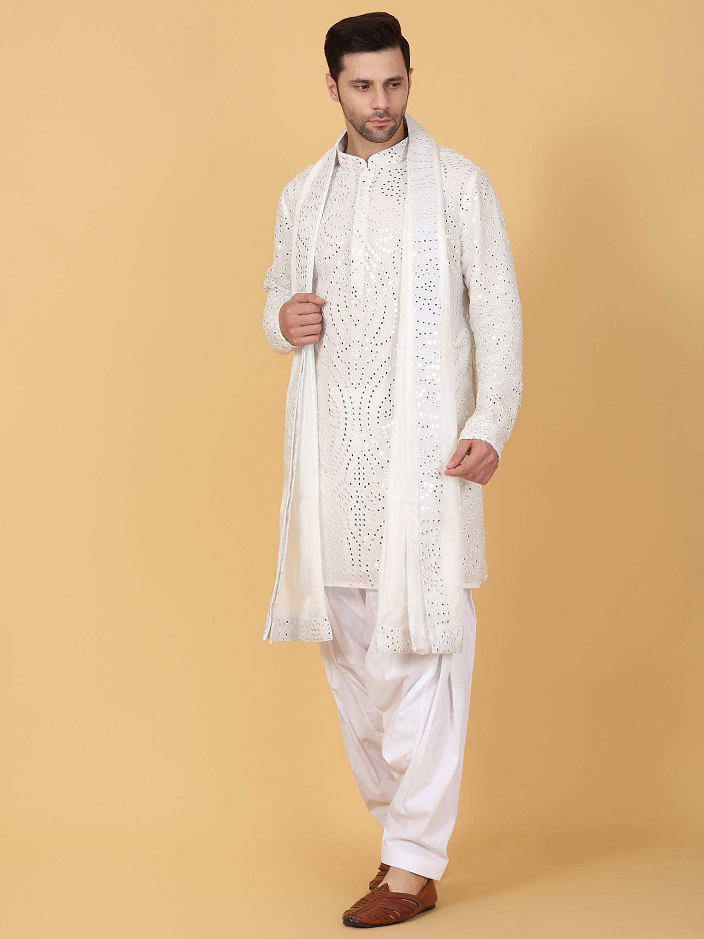 Jahaan Mirror Embroidery Work Kurta Set - White
