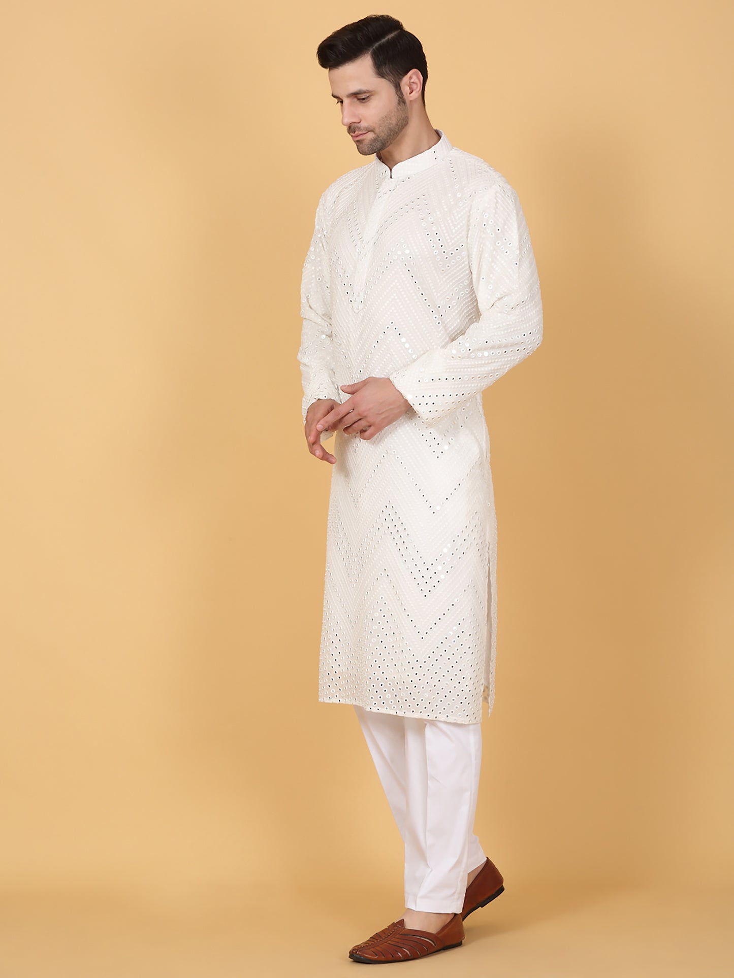 White Cotton Mirror Embroidery Zig Zag Kurta Set