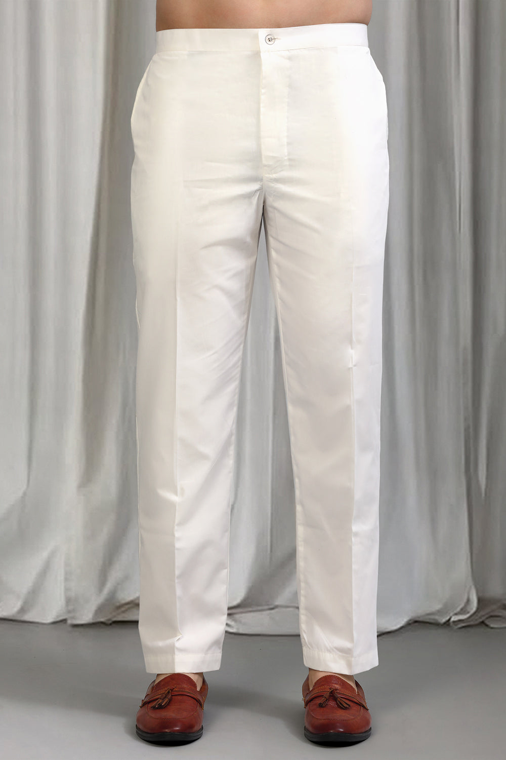 Classic  Embroidered Kurta With Back Elastic Pants