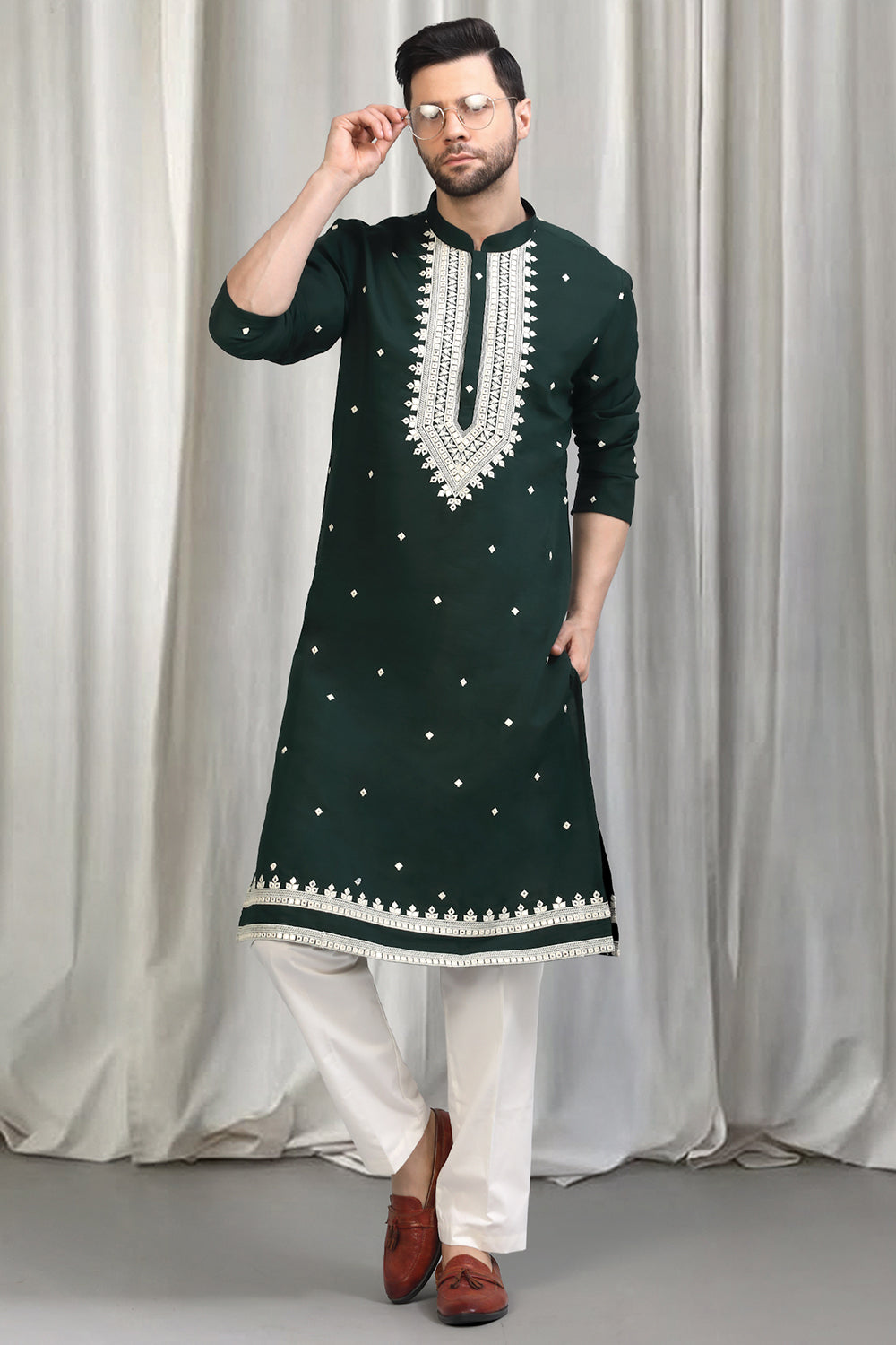 Classic  Embroidered Kurta With Back Elastic Pants
