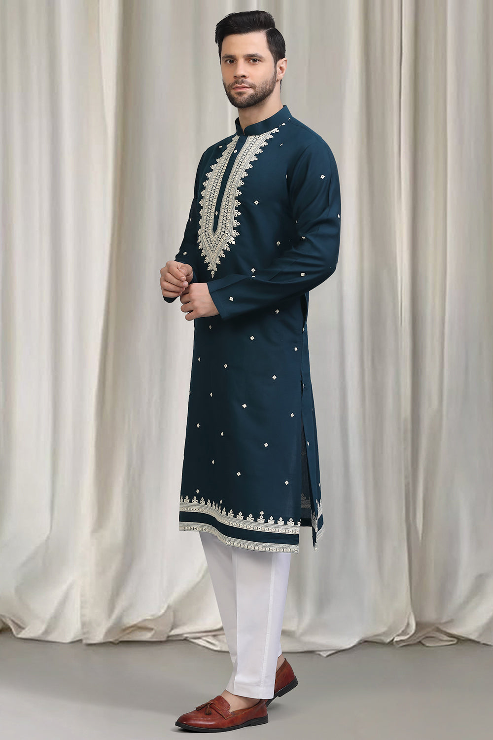 Classic  Embroidered Kurta With Back Elastic Pants