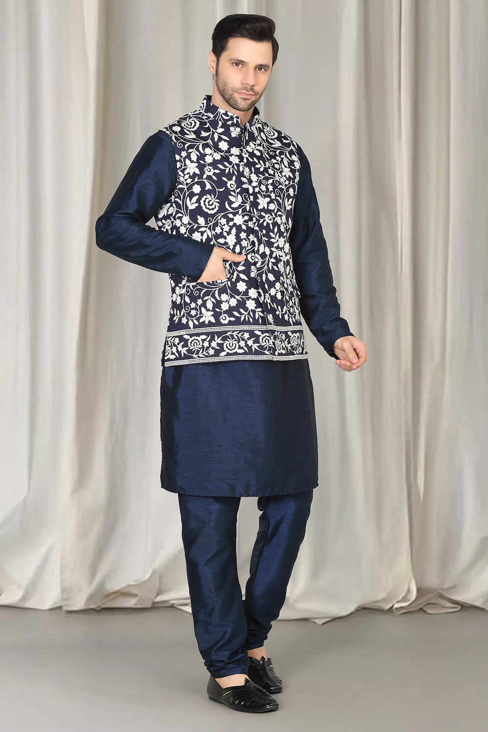 Phool Bahaar Embroidered Bandi With Kurta And  Back Elastic Pants