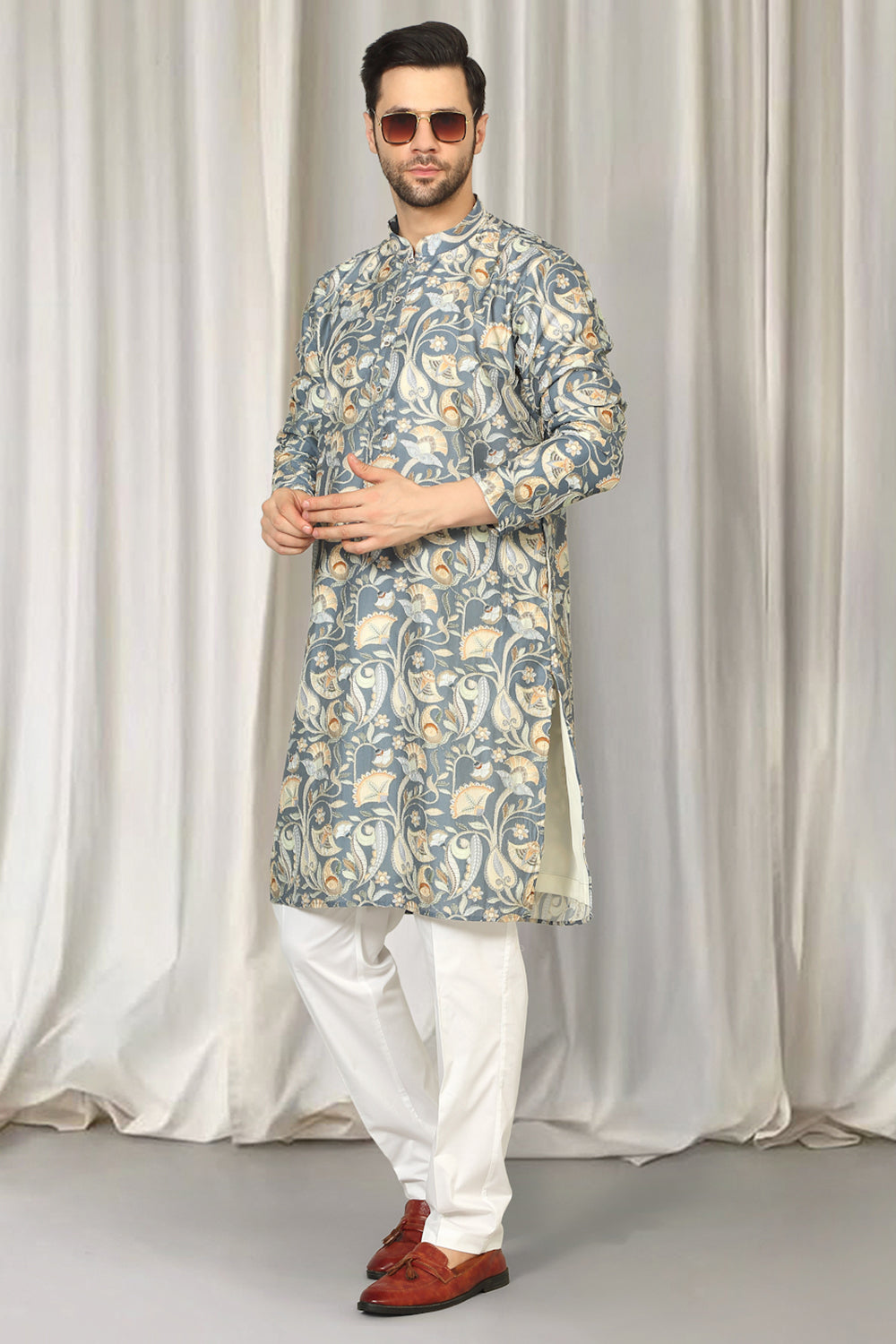 Phool Bahaar Embroidered Kurta With Back Elastic Pants
