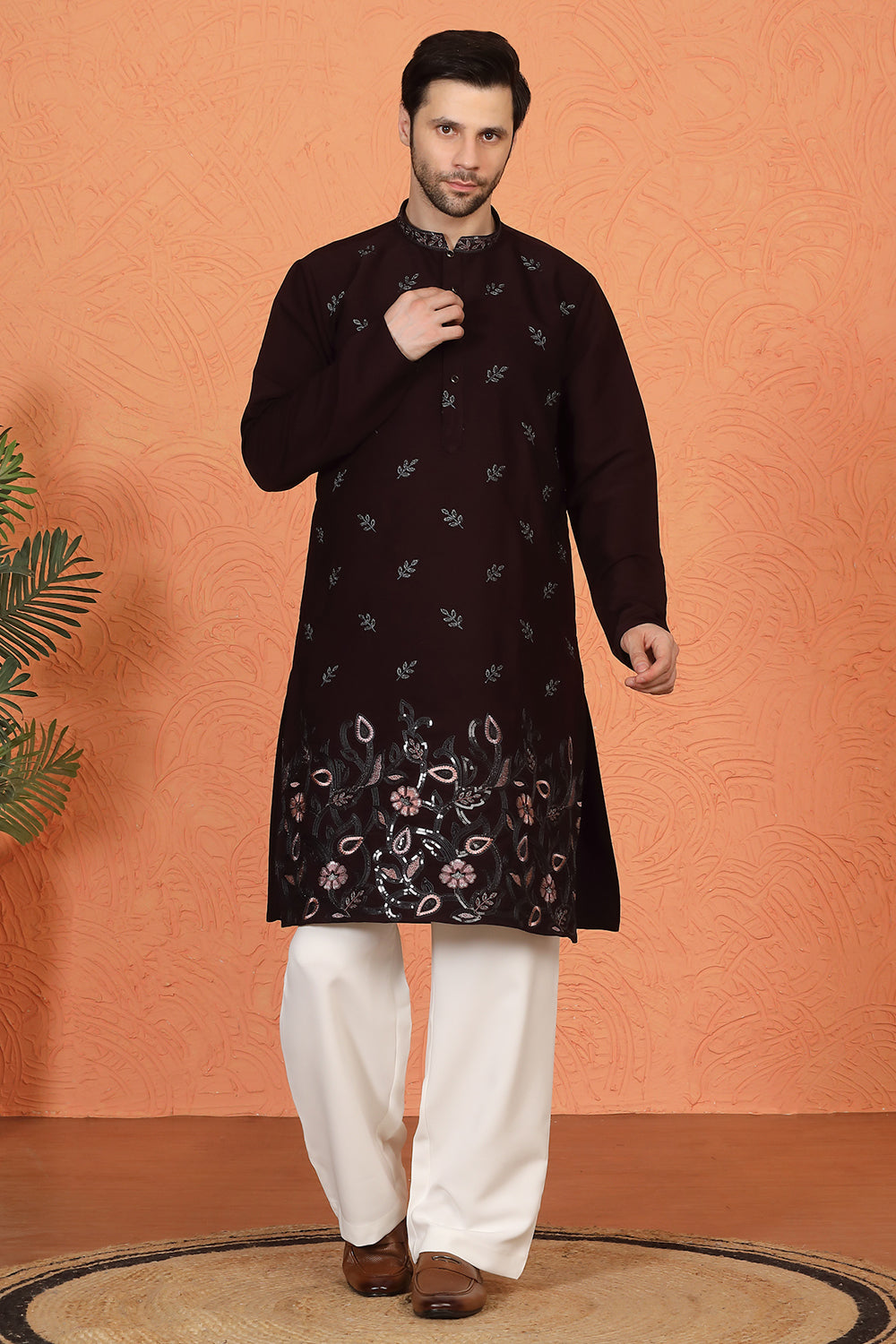 Phool Buta  Patti Embroidered Kurta with Loose Fit Parallel Matching  Pants