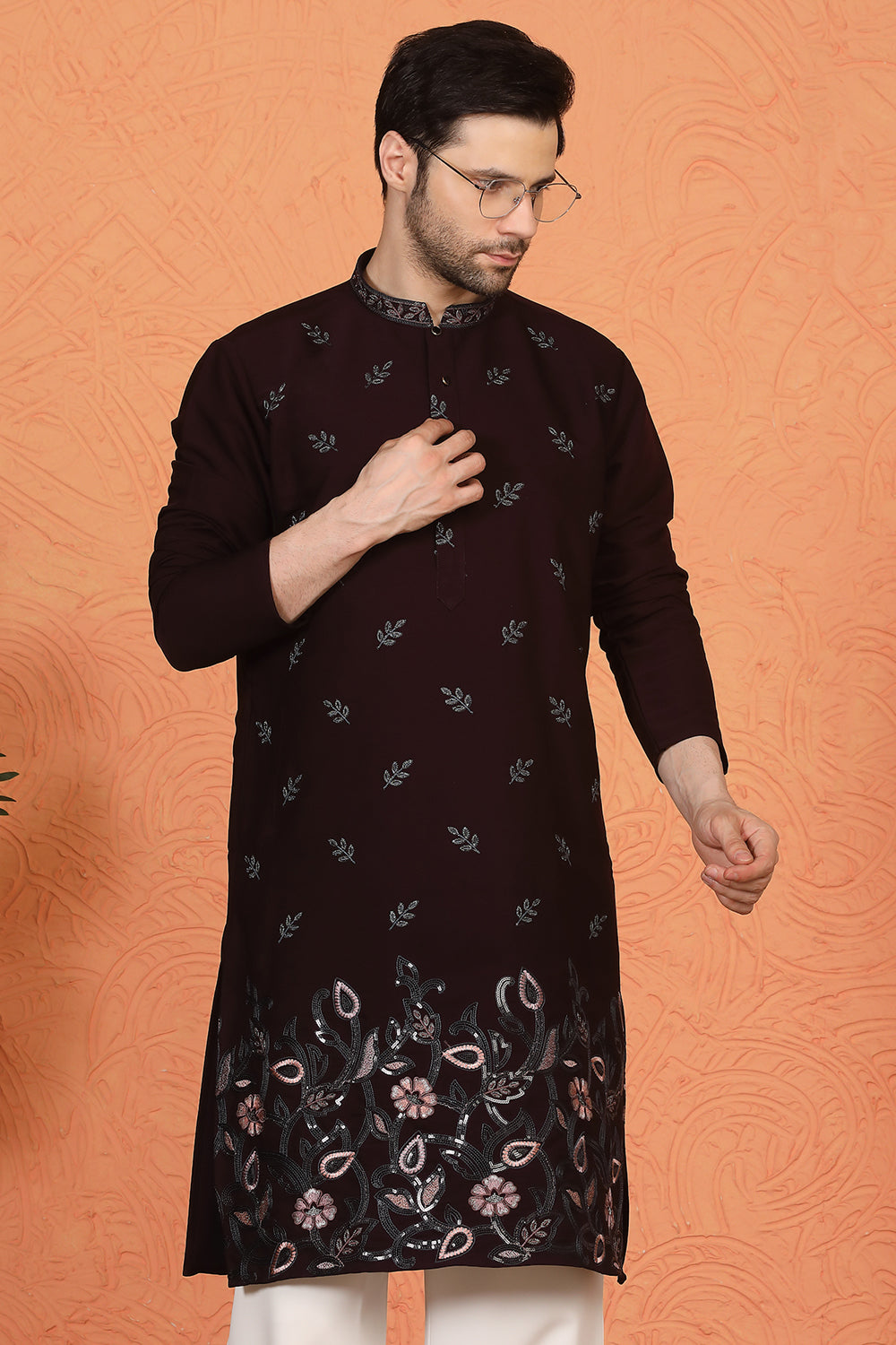 Phool Buta  Patti Embroidered Kurta with Loose Fit Parallel Matching  Pants