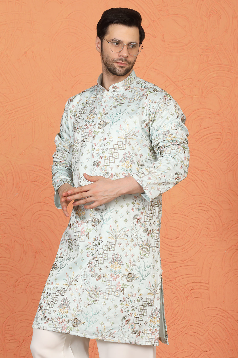 Phool Jahaan All Over  Embroidered Kurta with Loose Fit Parallel Pants
