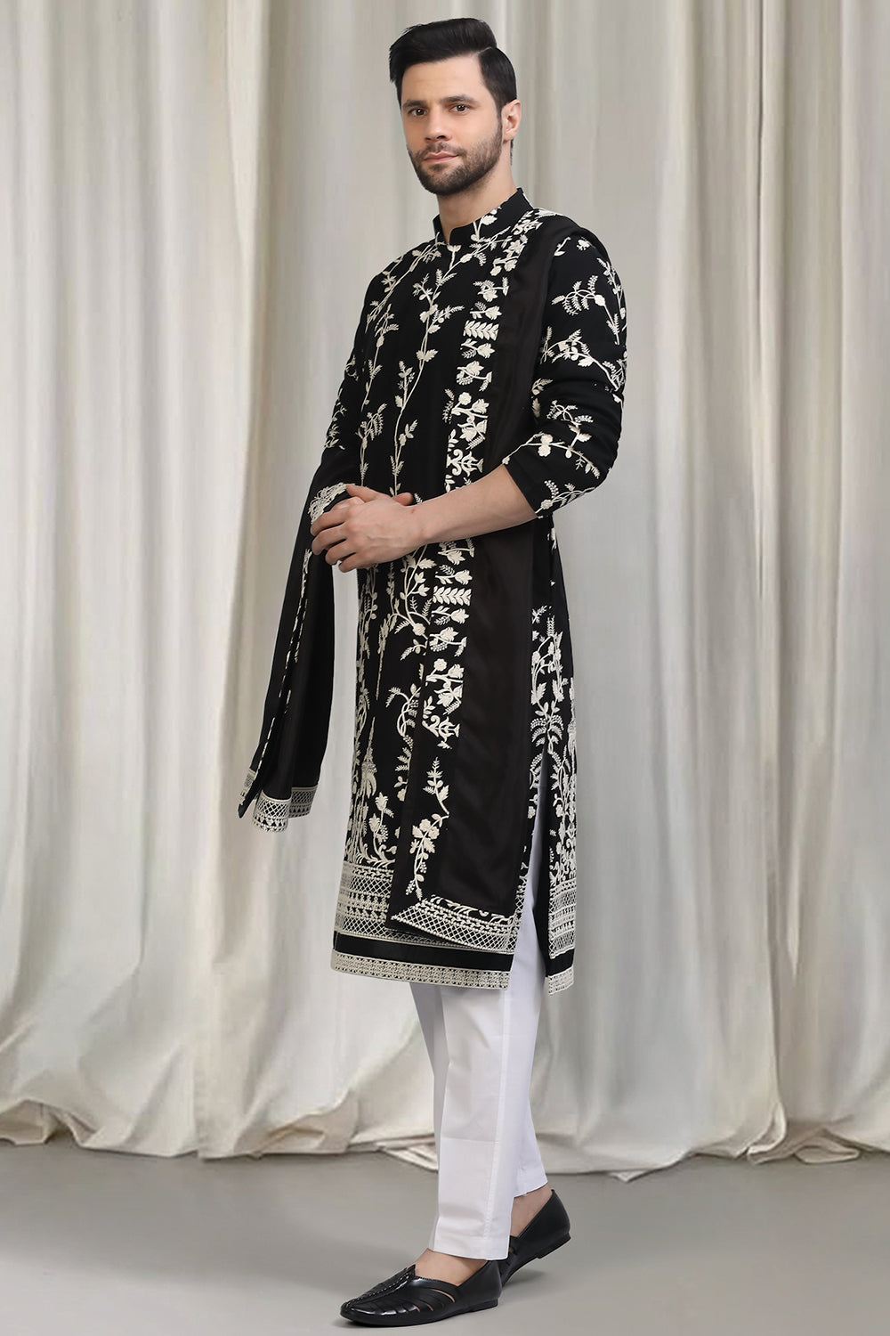 Phool Patti  Embroidered Kurta With Back Elastic Pants And Dupatta
