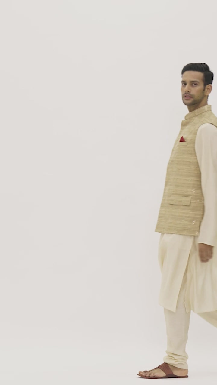 Tathastu Embroidered Nehru Jacket