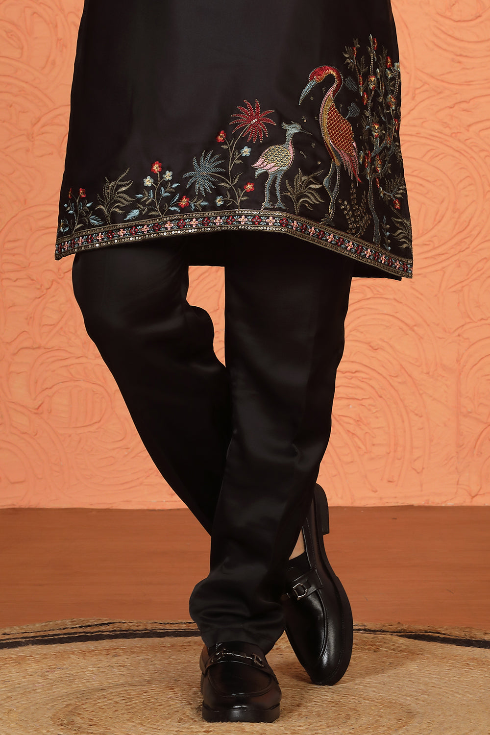 Pushp-Van  Embroidered Kurta with Back Elastic Pants