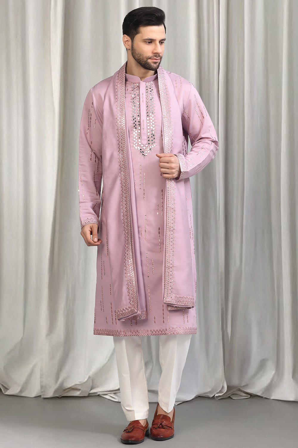 Tyohaar Mirror Embroidered Detail Kurta Set With Dupatta And Pants