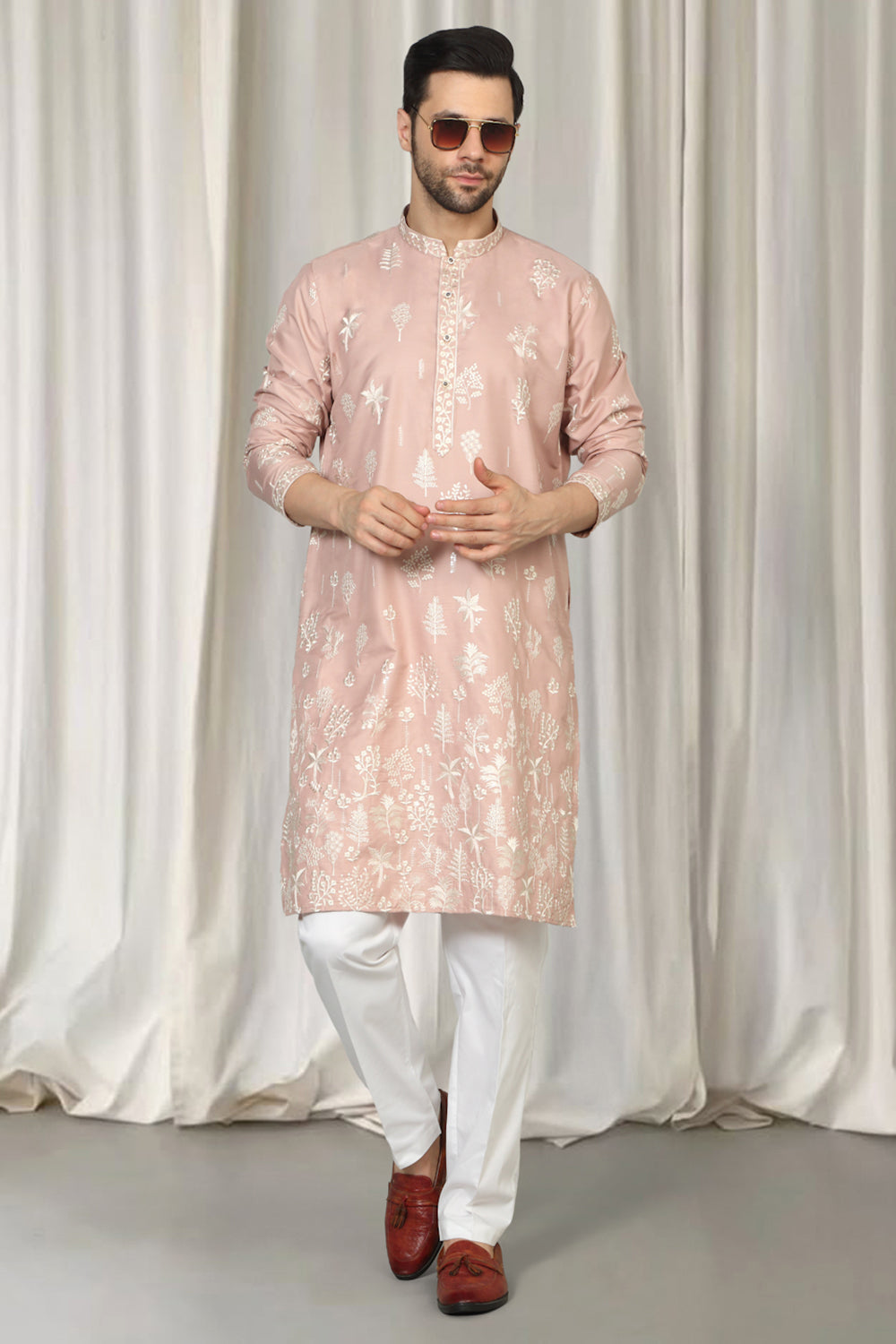 Upwan  Embroidered Kurta Back Elastic Pants