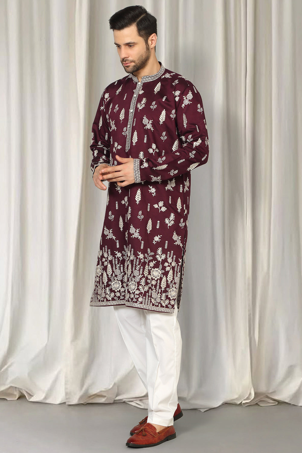 Upwan  Embroidered Kurta Back Elastic Pants